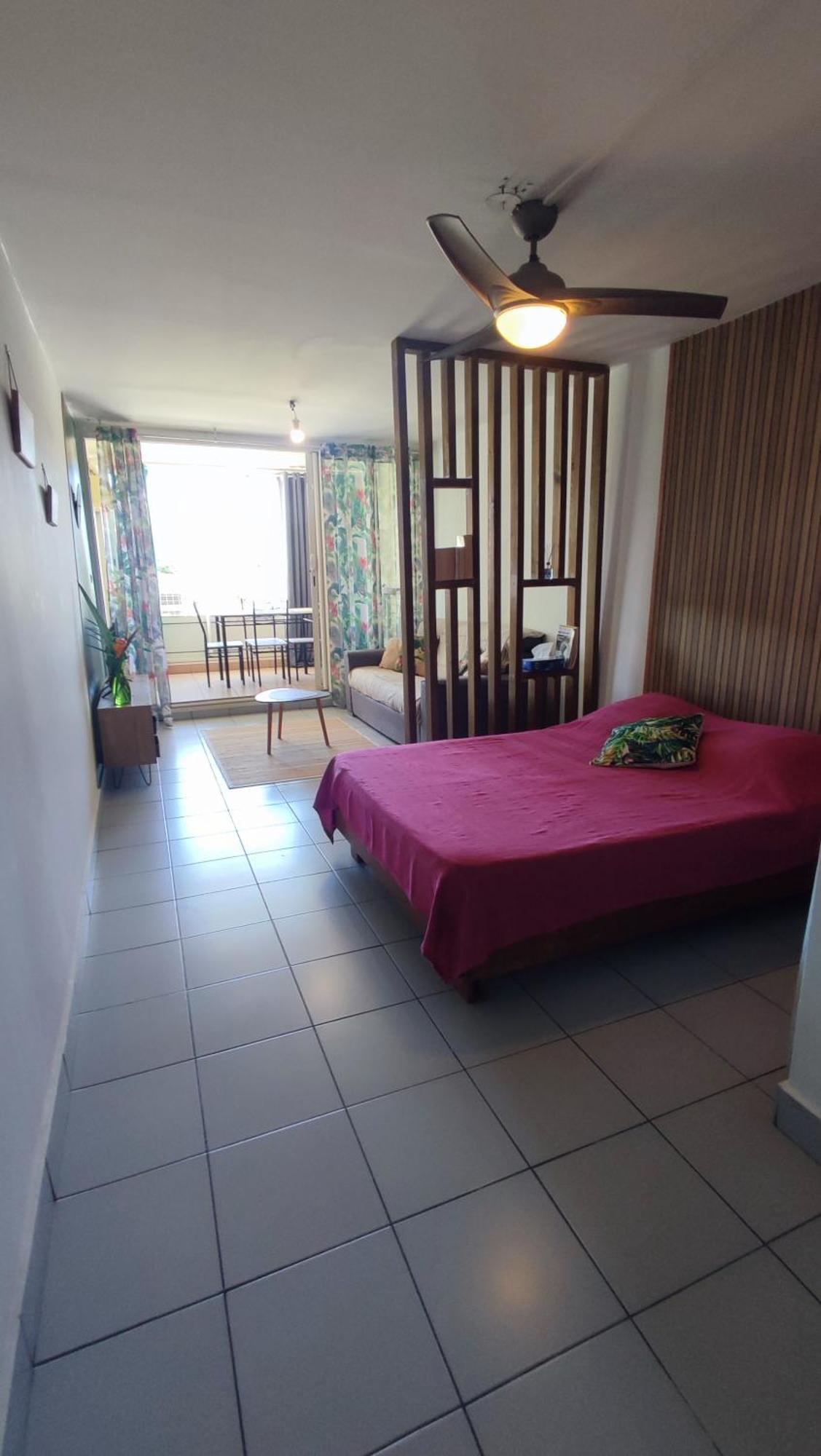 Apartamento Les Franciseas Saint-Gilles-les-Bains Exterior foto