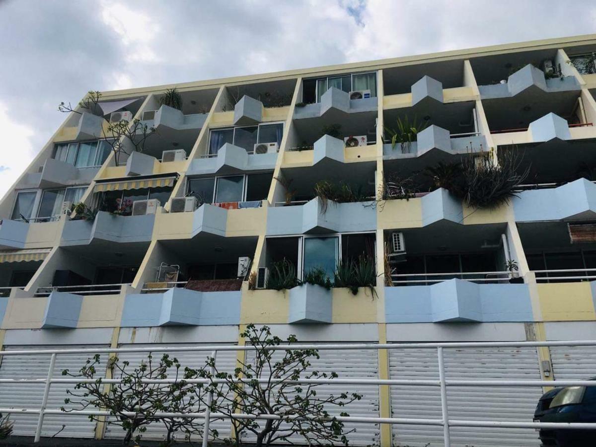 Apartamento Les Franciseas Saint-Gilles-les-Bains Exterior foto